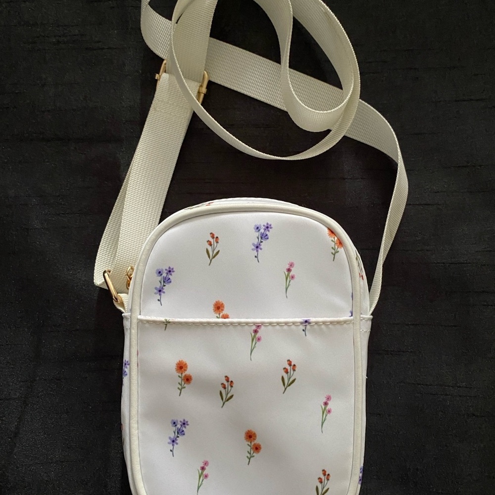 Floral White Crossbody Bag